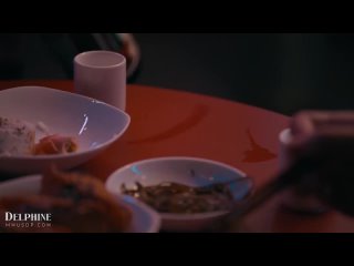 the guy delivered and had sex with a beautiful asian girl on the street of paris